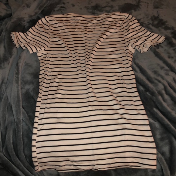 Stripped T-Shirt - Picture 3 of 4